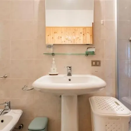 La Casa Del Borgo Appartement Pulfero