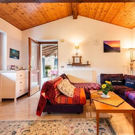 La Casa Del Borgo Apartmán *